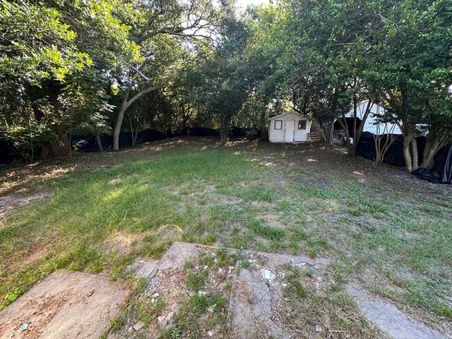 Foto del edificio - 3 bedroom 1 Bathroom House