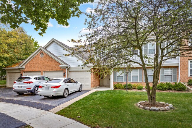 Foto del edificio - 1300 Woodside Ct