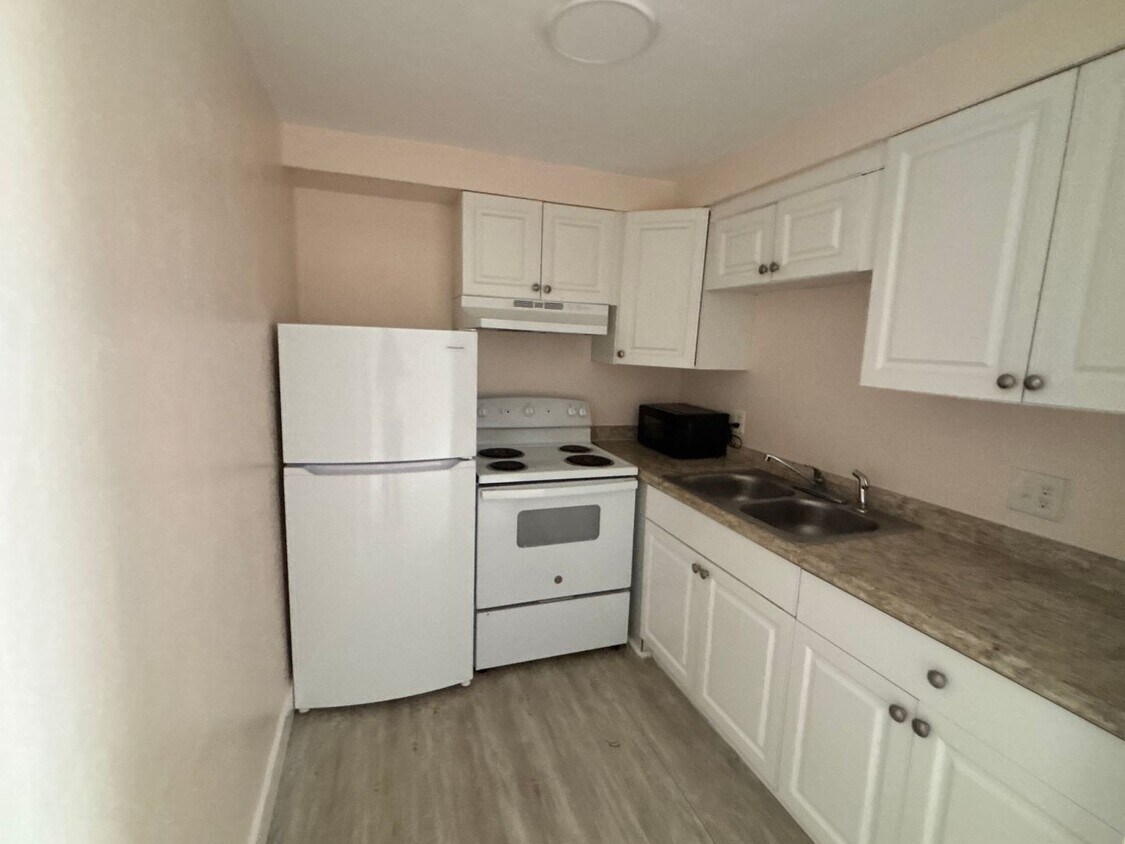 Foto del edificio - 6107 SW 11th Pl