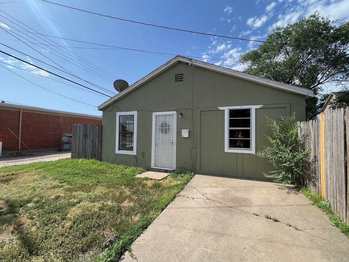Foto principal - 4001 S Hughes St