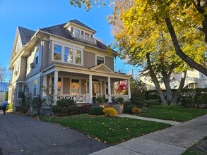 Building Photo - 188 Cold Spring St