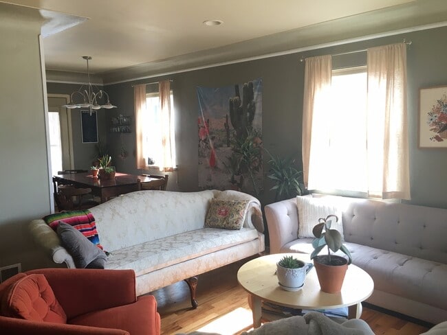 Building Photo - Live a Block Away from Sloan's Lake! Licen...