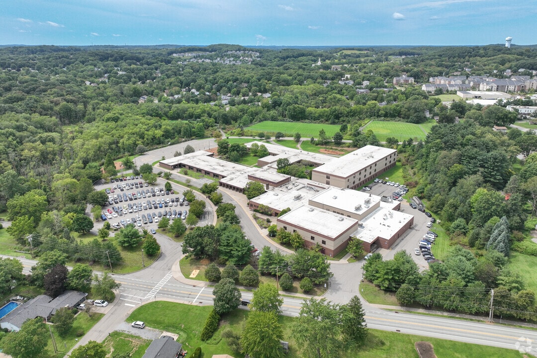 Moving to Cranberry Township? Cost of Living, Best Neighborhoods & What