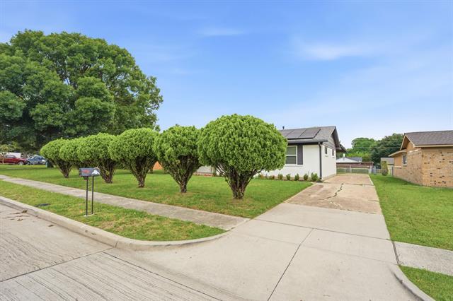 Building Photo - 1513 Japonica Ln