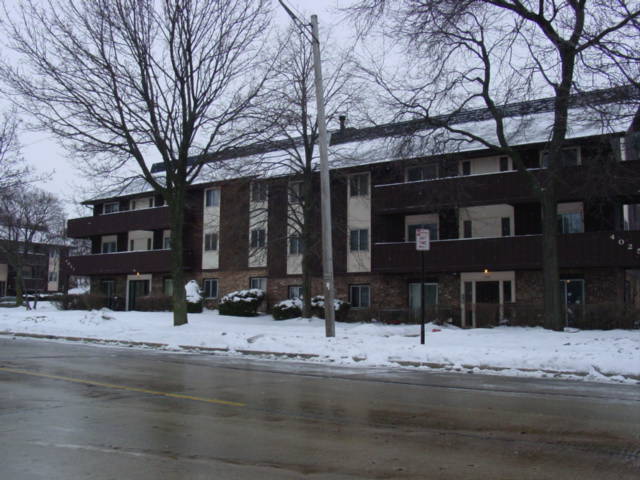 Building Photo - 3530 E Tesch St