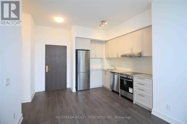 Building Photo - 278 Buchanan Dr