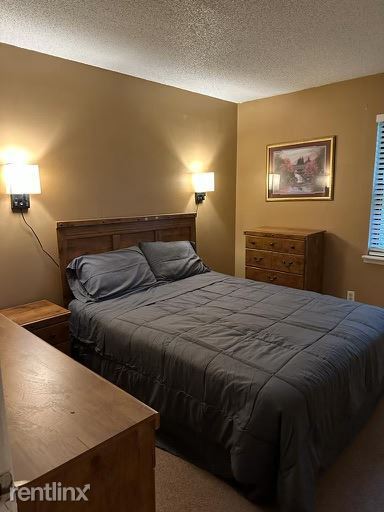 Foto del edificio - 3 br, 2.5 bath House - 976 Worcester Place...