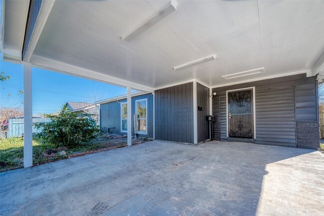 Foto del edificio - 3320 Hays St