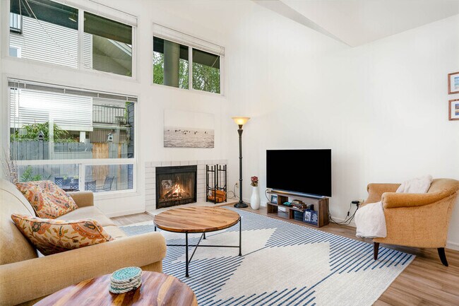 Foto del edificio - 1431 NW Richmond Beach Rd