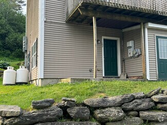 Building Photo - 235 Upper Pleasant Valley Rd