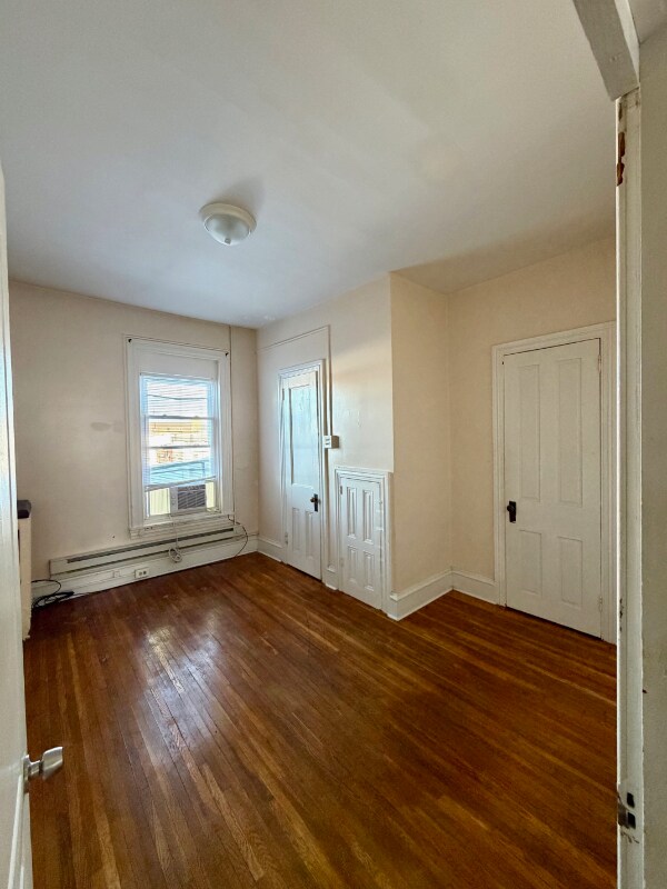 Foto del edificio - 837 Washington St