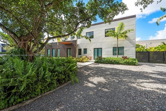 Foto del edificio - 5500 SW 67th Ave