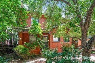 Building Photo - 1066 N Clarkson St