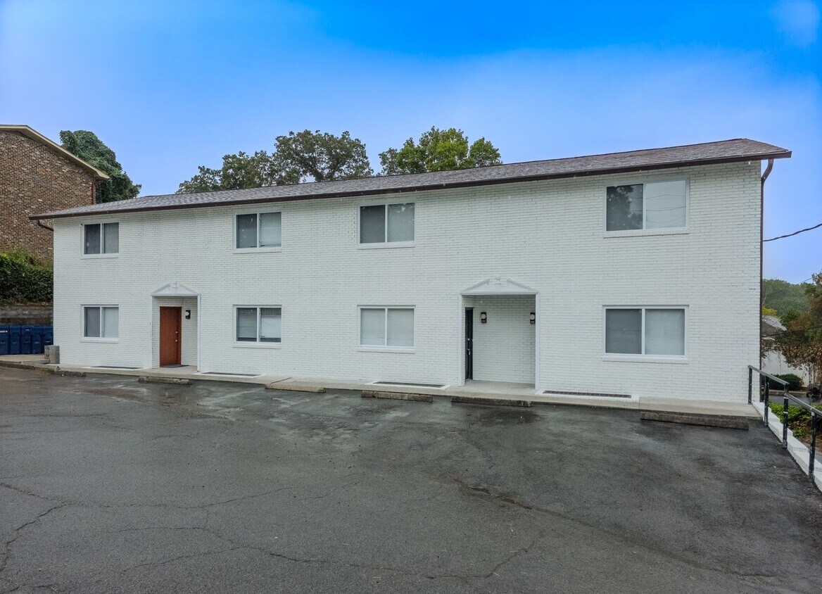 West Knoxville 37919 - Charming, Newly Upd... - West Knoxville 37919 - Charming, Newly Upd...