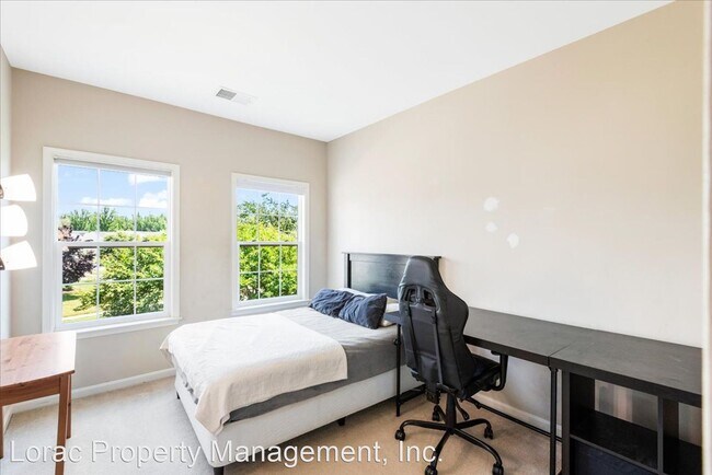 Foto del edificio - 4 br, 3.5 bath House - 1 Denton Court