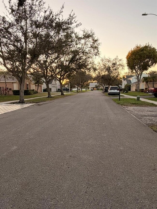 Foto del edificio - 10227 SW 55th Ln