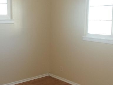 Foto del edificio - 16413 Forrest Ave