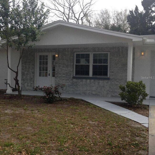 Building Photo - 7316 Coventry Dr