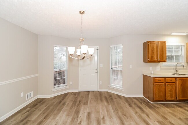 Building Photo - 2812 Country Farms Ct