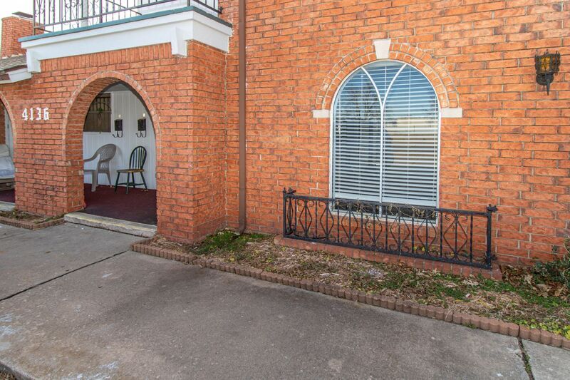 Primary Photo - 4136 NW 36th St