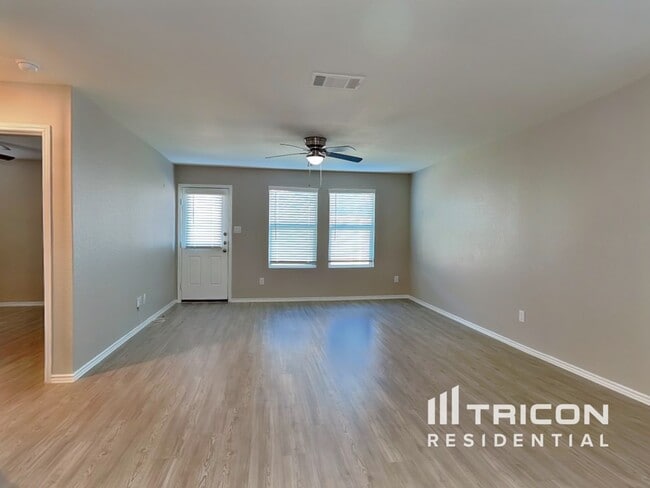 Building Photo - 10247 Devon Wheel St