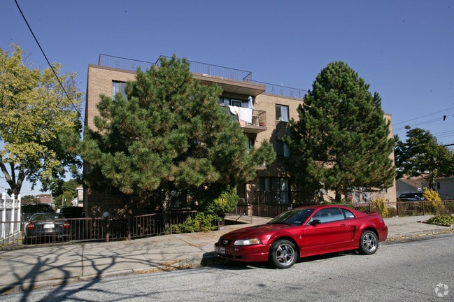 Building Photo - 122-15 25th Rd