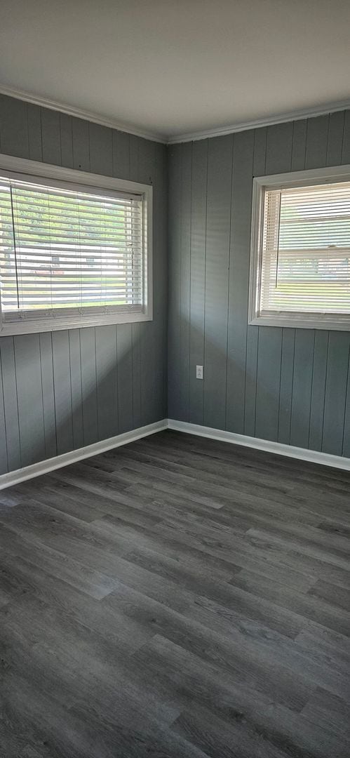 Building Photo - Studio Apartment - Limited Time Move-in Sp...