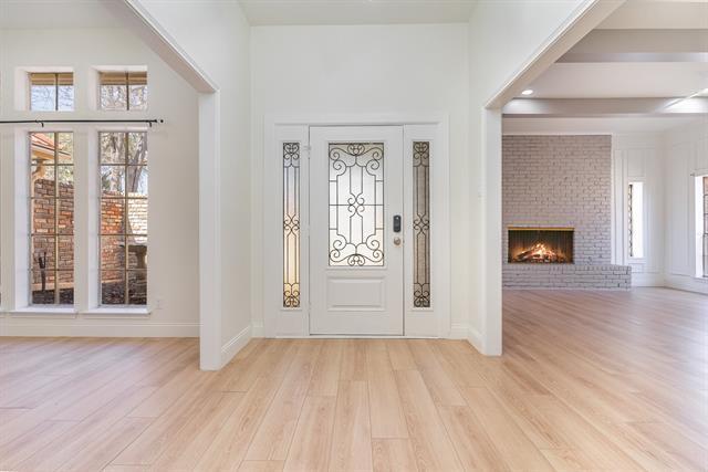 Foto del edificio - 9926 Chimney Hill Ln