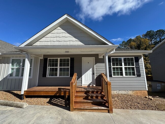 Building Photo - 310 N Varnell Rd