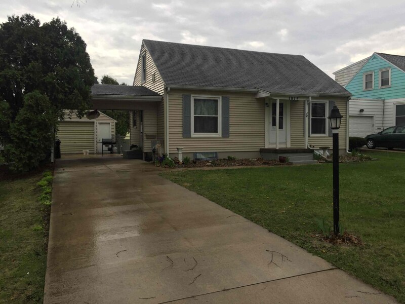 Primary Photo - 1815 8th Ave SW