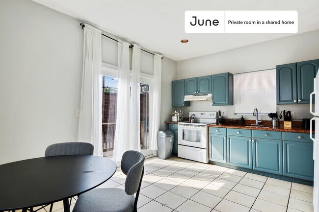 Foto del edificio - Room in Shared 4 bed/2 bath home in Allston