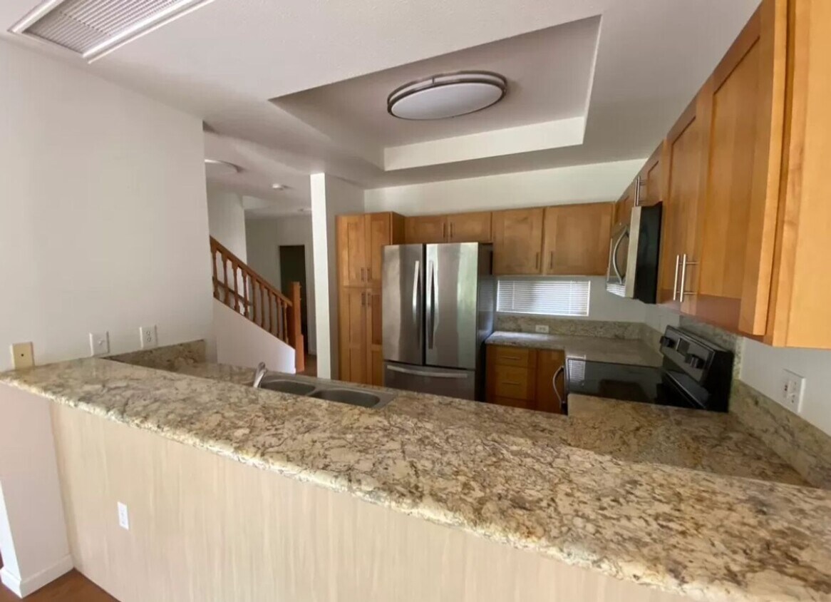 Beautiful Three Bedroom in Ko'Olina! Condo for Rent in Kapolei, HI