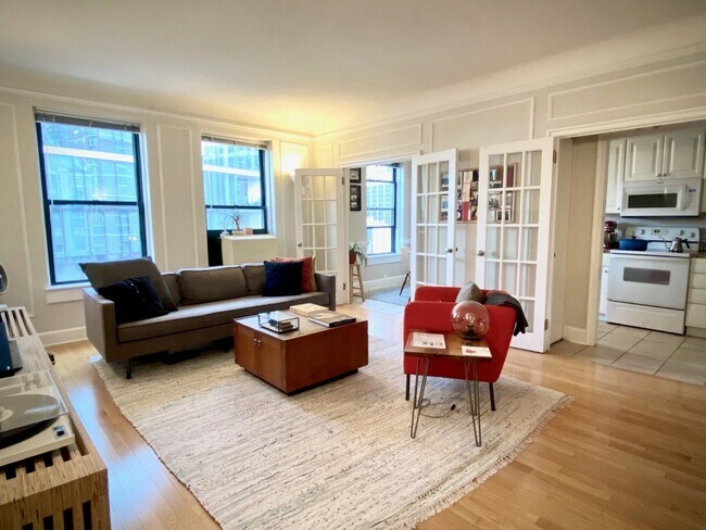 Foto del edificio - 10 W Elm St