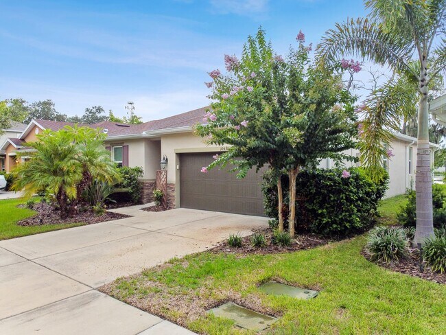 Foto del edificio - Spacious 4 Bed, 2 Bath Single Family Home ...