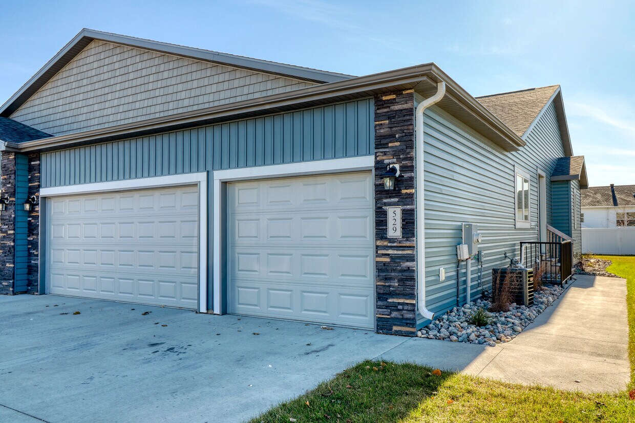 529 34th Wy E, West Fargo, ND 58078 House Rental in West Fargo, ND