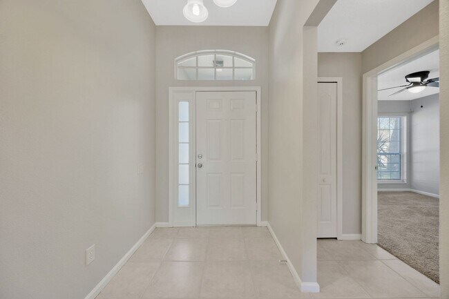Building Photo - 10461 Hunters Haven Blvd
