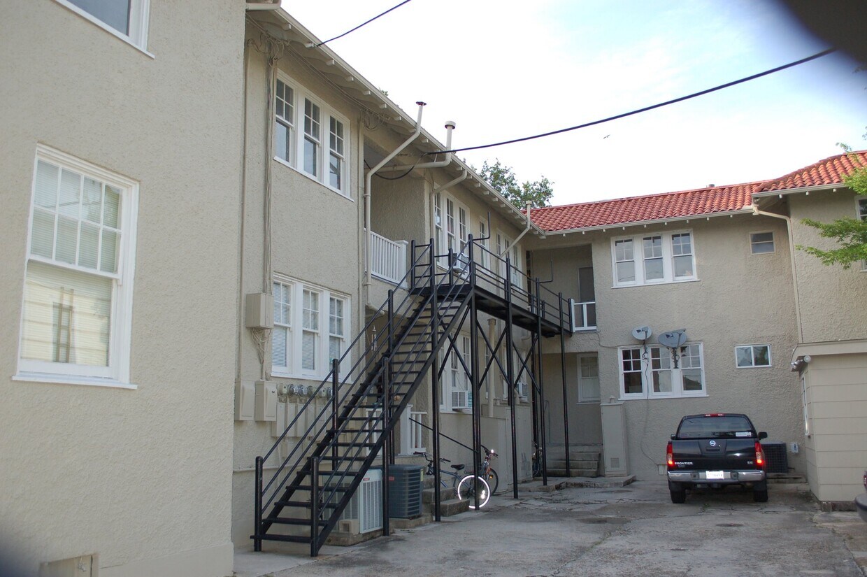 Foto del edificio - 800 N Olympia St