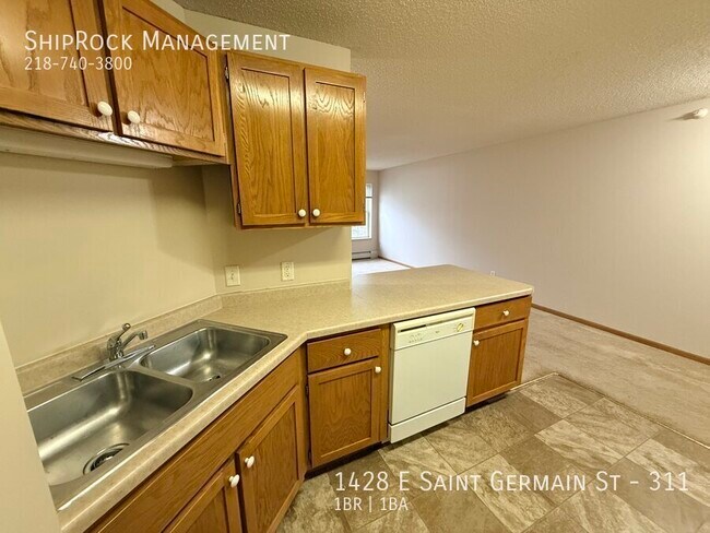 Foto del edificio - 1428 E St Germain St