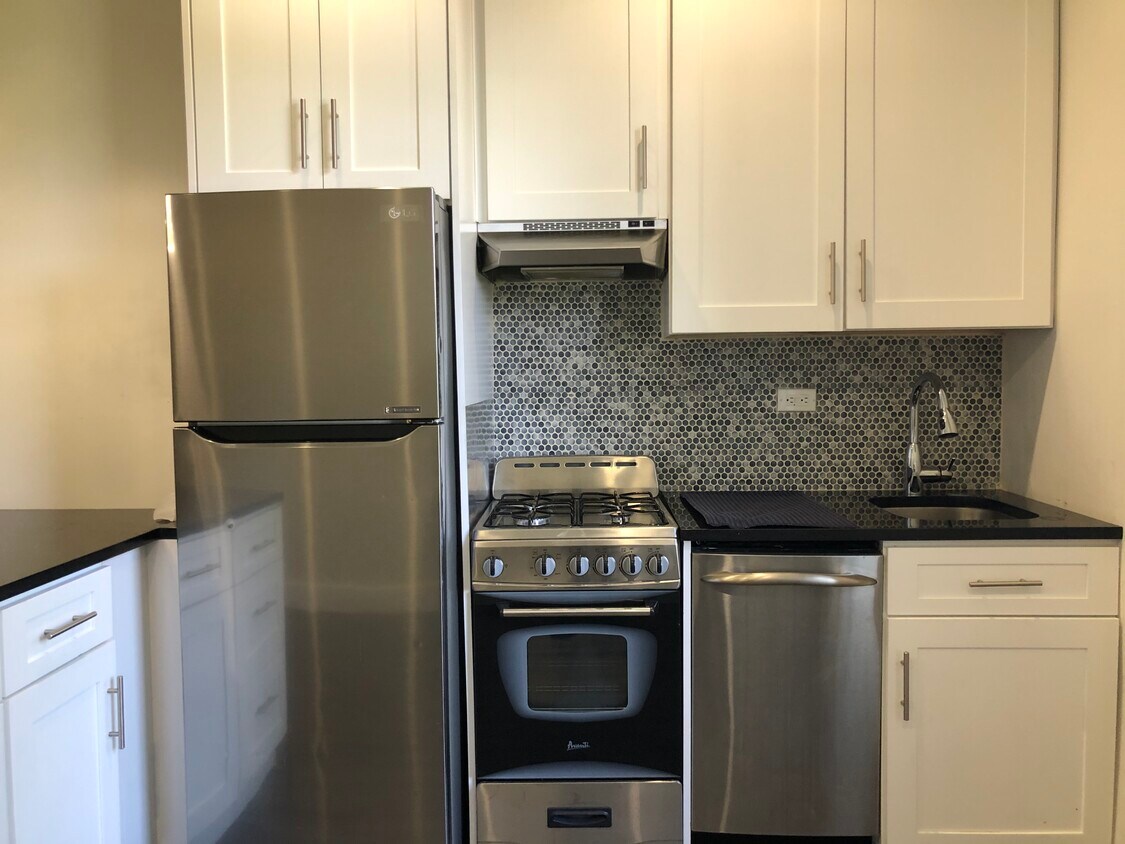 Foto principal - 1164 Summit Ave