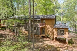Building Photo - 4416 Arrowhead Trail