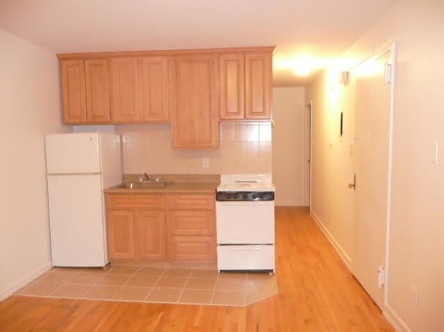 Foto principal - 688 Union St