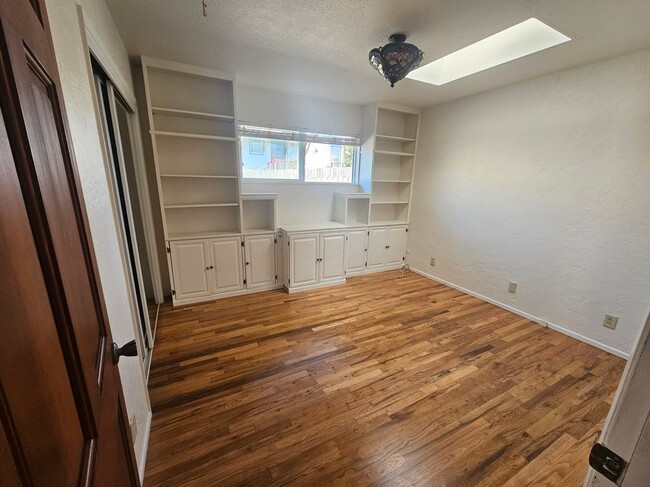 Foto del edificio - 4160 Williams St