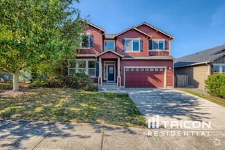 Building Photo - 6500 NE 86th Ave
