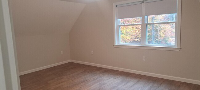 Foto del edificio - 338 Haverhill Rd