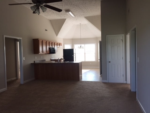 Photo - Great Neighborhood! House