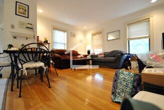 Building Photo - 14 Dean Rd