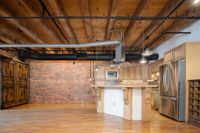 Building Photo - 1801 Wynkoop St