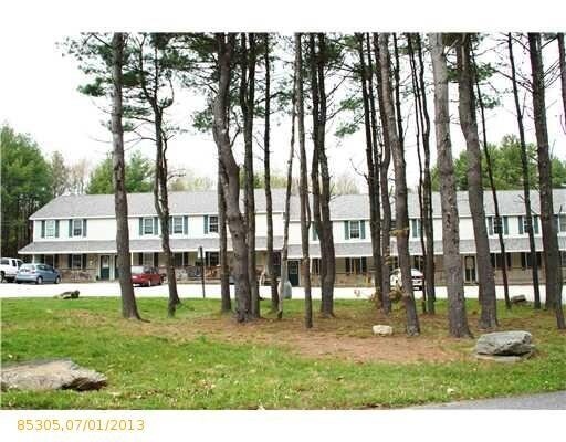 Foto del edificio - 26 Rosewood Dr