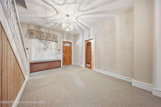 Foto del edificio - 612 Philo St