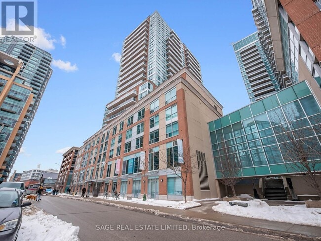 Building Photo - 50 Lynn Williams St